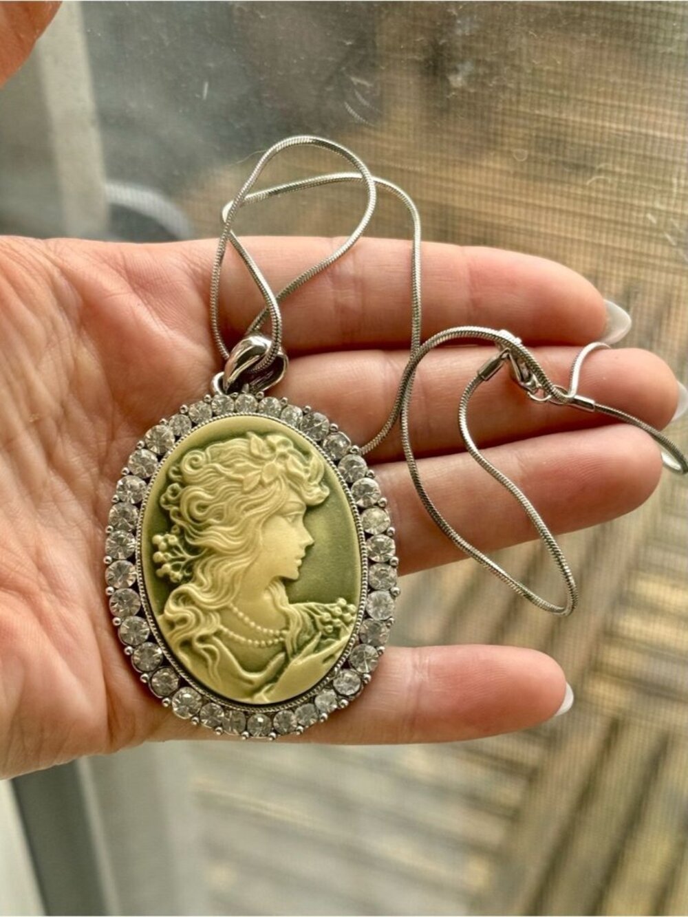 Vintage Olive Cameo Pendant Necklace with Crystal Halo Silver Tone Chain 17 Inch